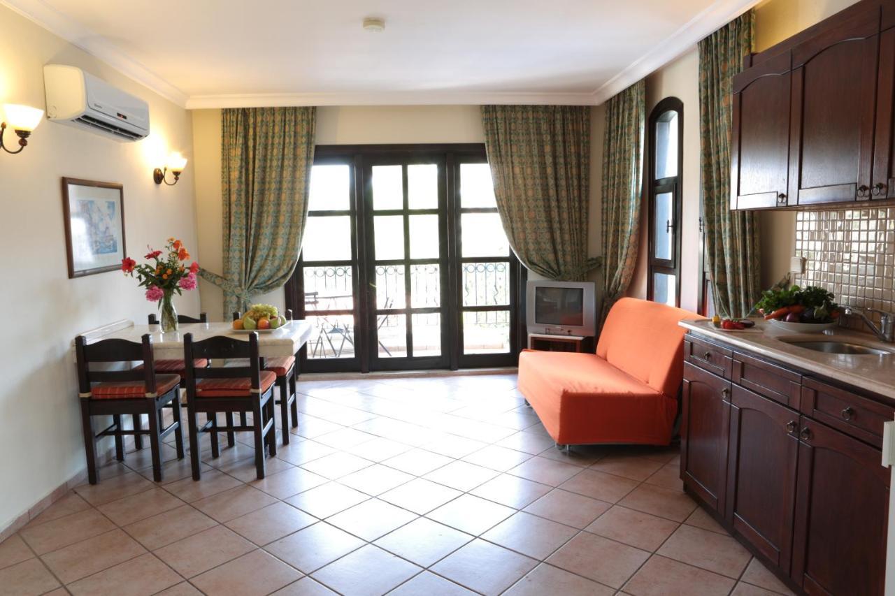 Club Turquoise Hotel Marmaris Extérieur photo